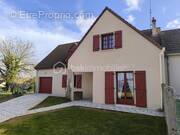 Maison à LE GRAND-LUCE