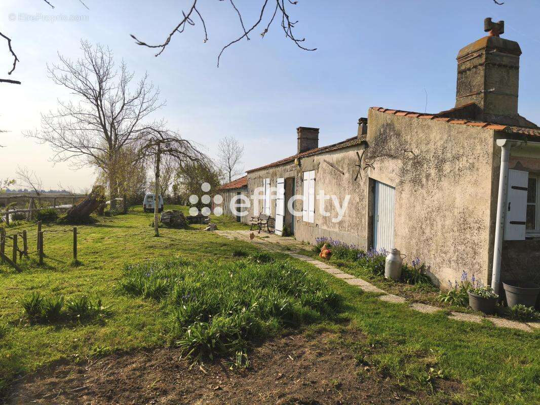 Maison à SAINT-GERVAIS