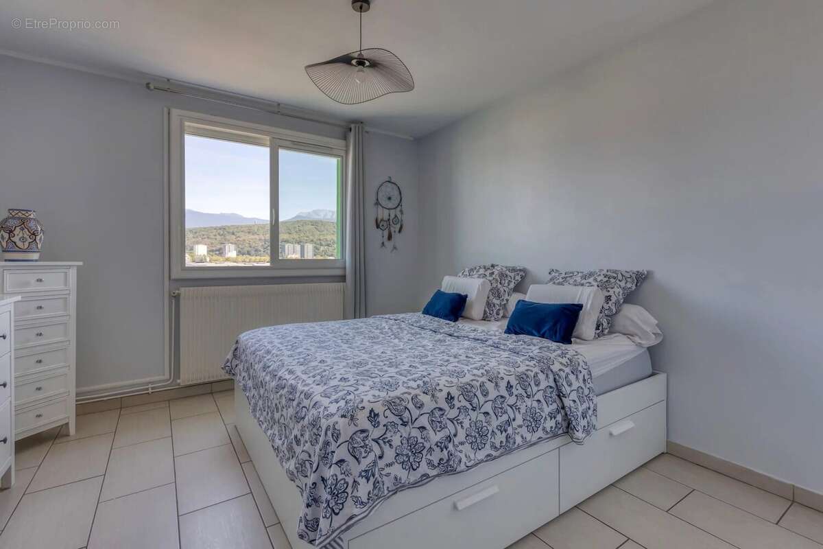 Appartement à ECHIROLLES