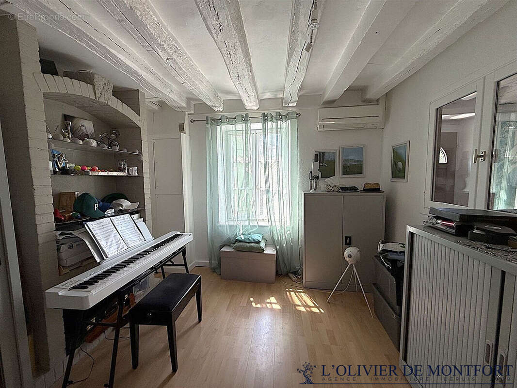 Maison à MONTFORT-L'AMAURY