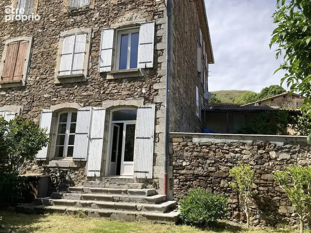 Photo Appartement à Entrages au prix de 176 000€