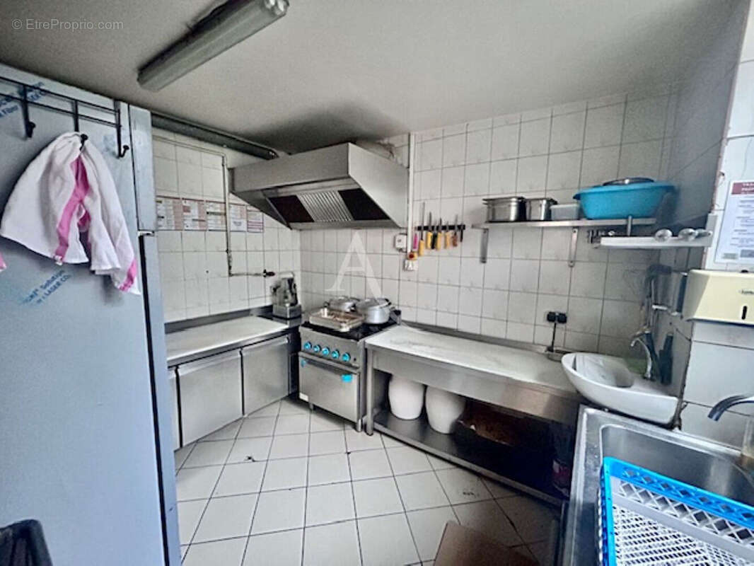 Commerce à PARIS-19E