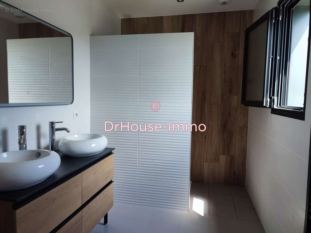 Maison à RUCQUEVILLE