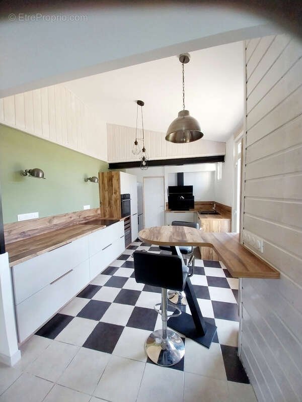 Maison à MESNAC
