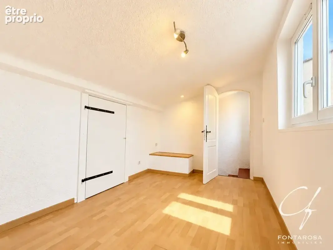 Appartement 2 pieces frejus centre - photo 7