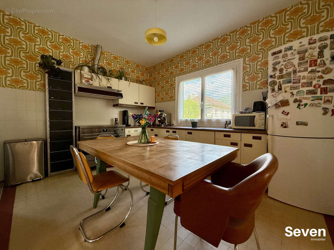 Maison 150 m² à Saint-Martin-D'heres  - photo 6