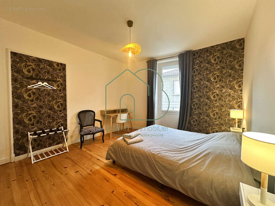 Maison 270 m² à Decazeville  - photo 9