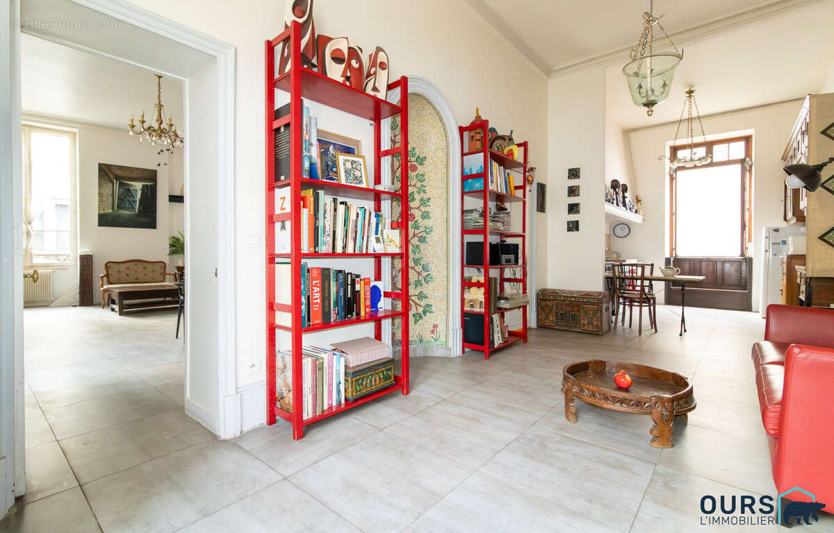 Appartement à SAINT-DENIS