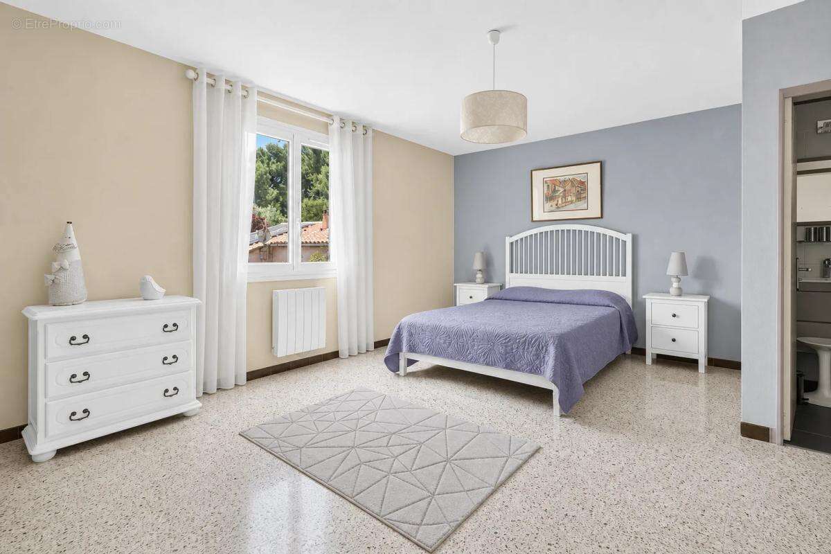 Maison à ORGON