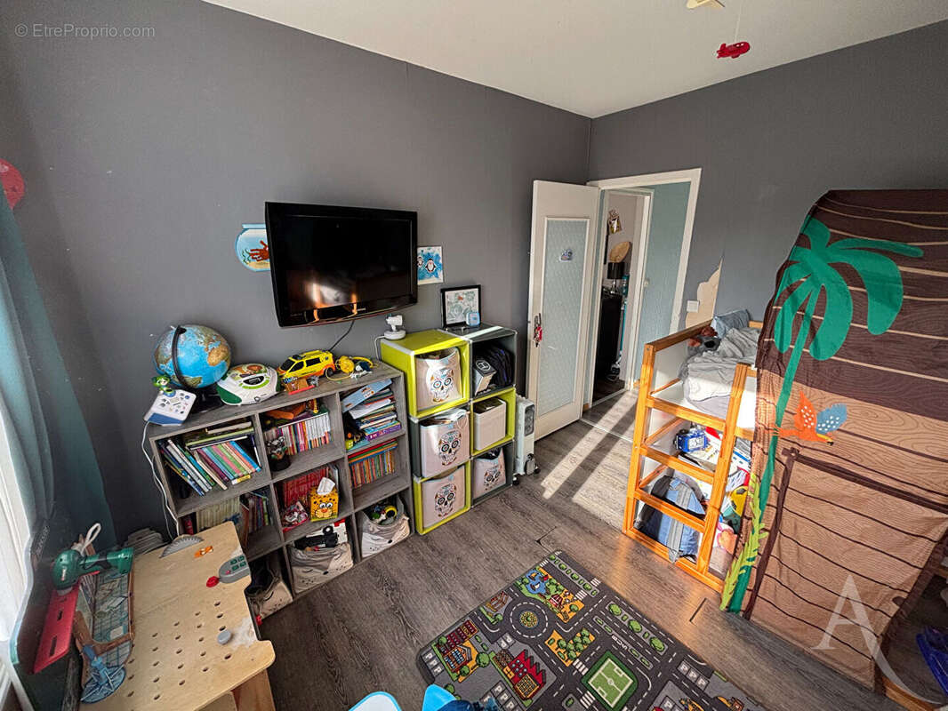 Appartement à CORMELLES-LE-ROYAL