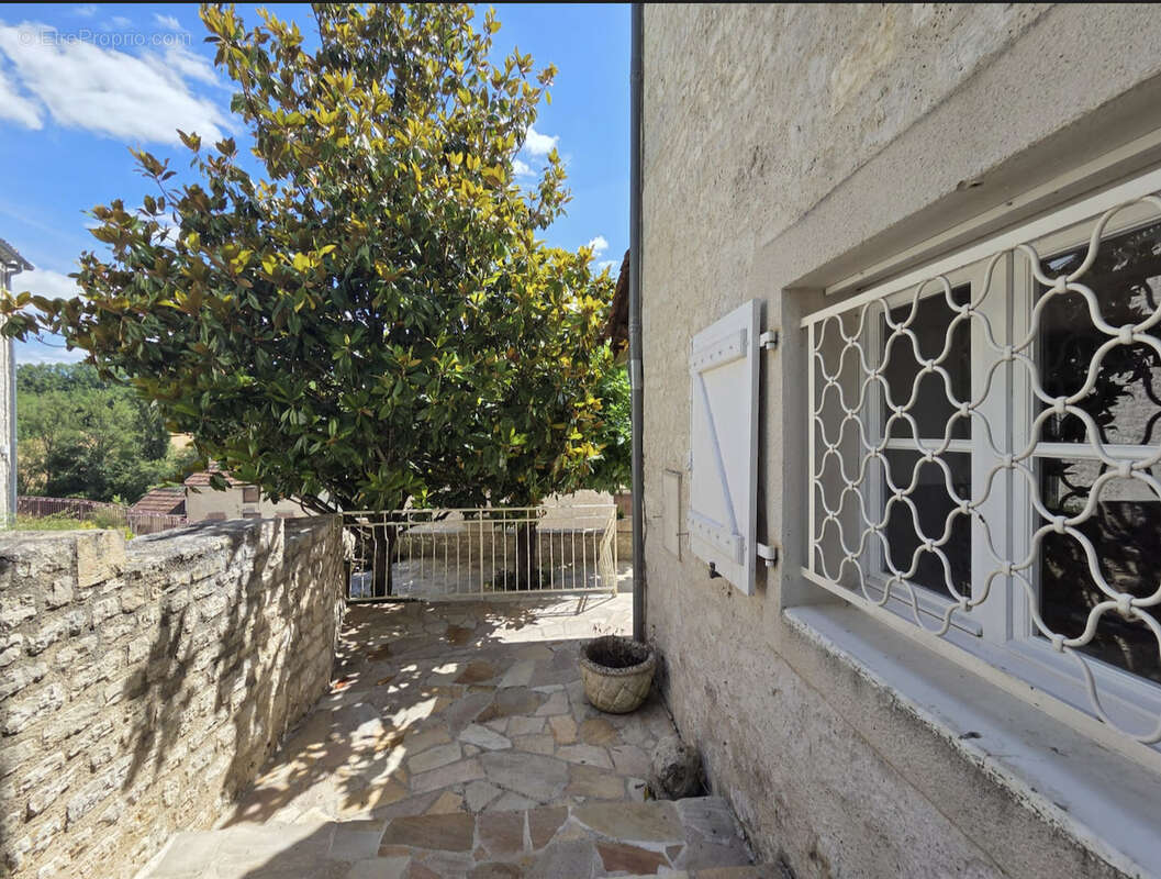 Un véritable havre de paix au cœur d'un village du Quercy. - photo 21