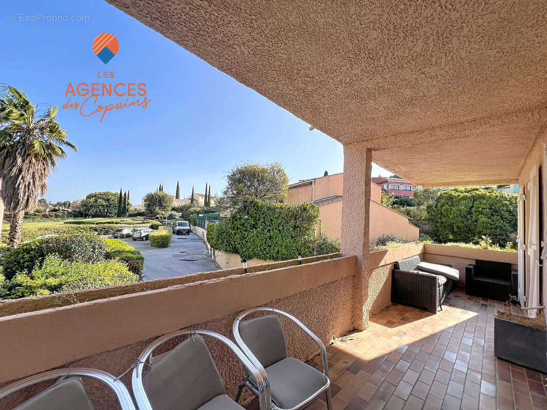 Appartement à CARQUEIRANNE