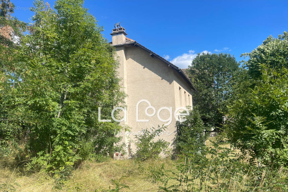 Maison à LA ROCHE-DES-ARNAUDS