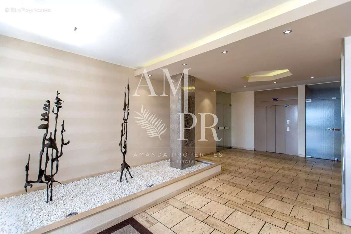 Appartement à VILLEFRANCHE-SUR-MER