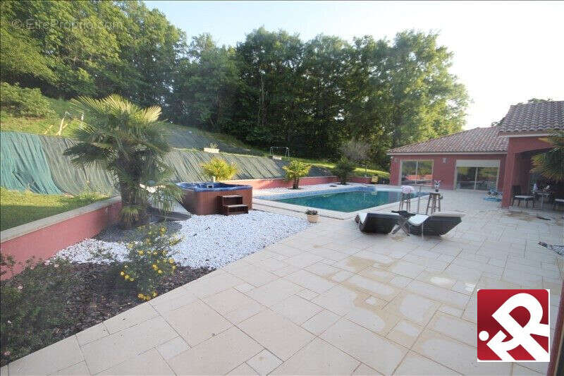 Maison à SAINT-LAURENT