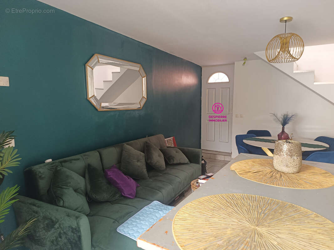 Immeuble - 4 appartements - - photo 5
