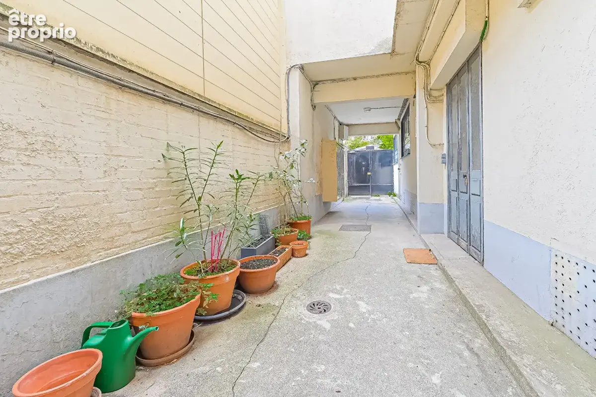 Studio à vendre en rez-de-chaussée à Paris - Réf 5391 - photo 10