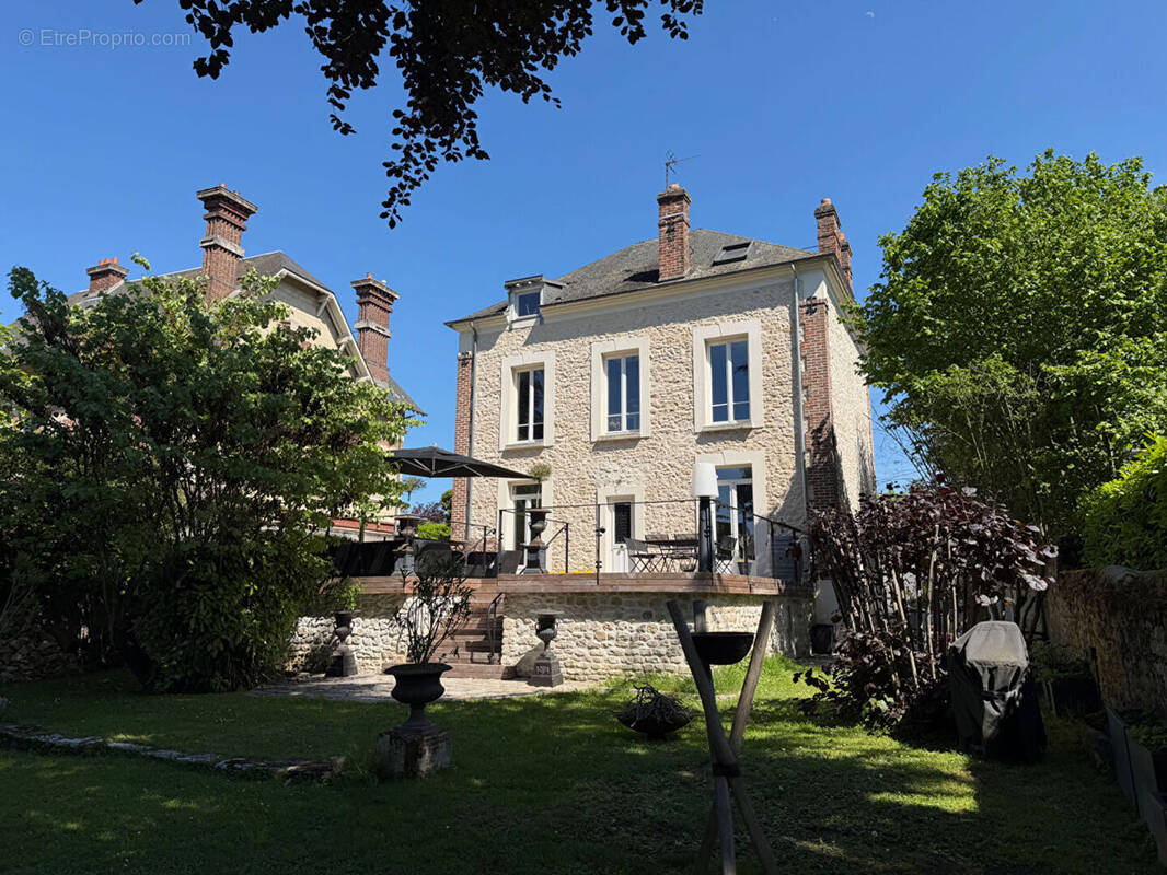 Maison à SENLIS