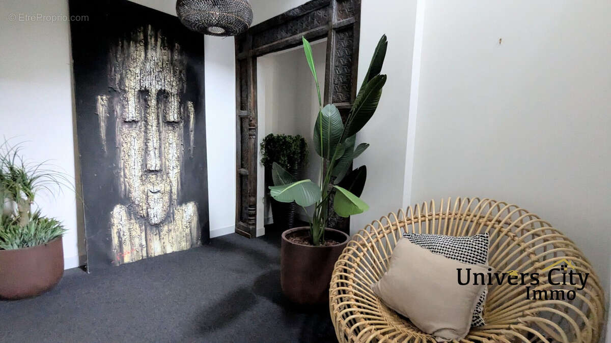 Maison à SAINT-SEBASTIEN-SUR-LOIRE