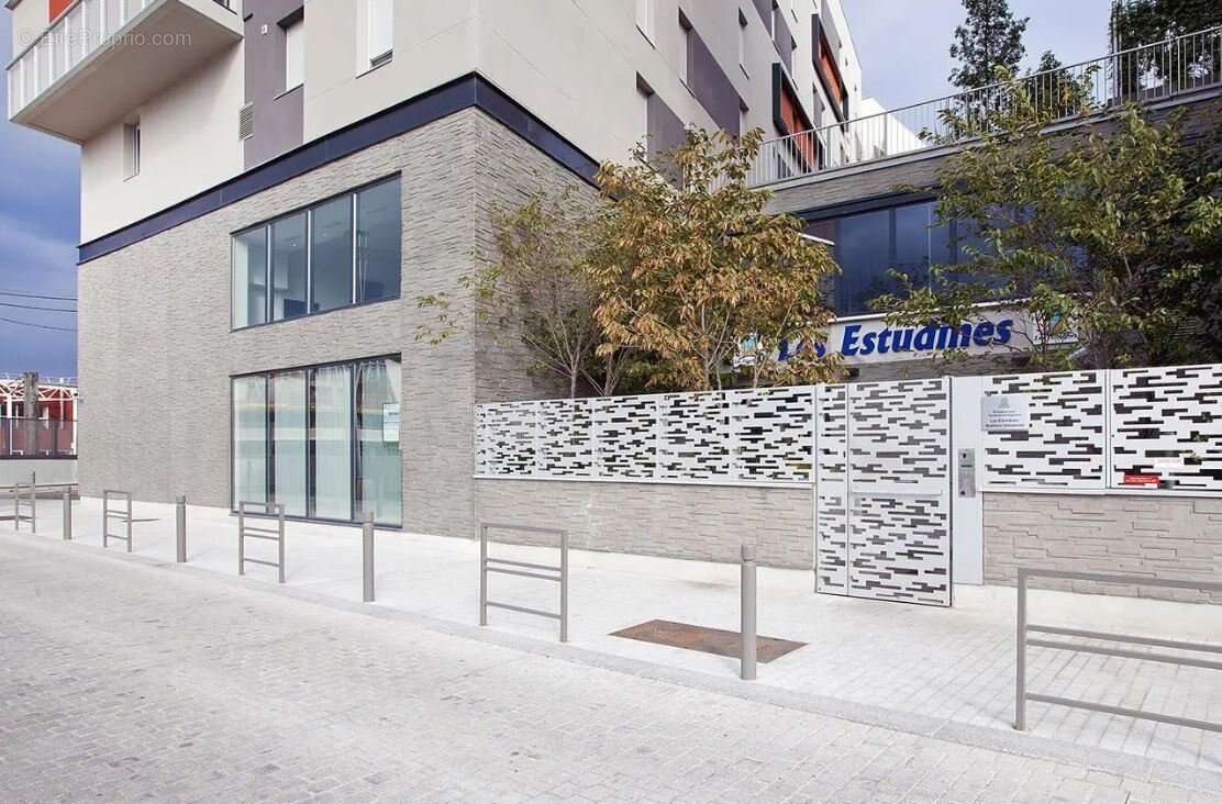 Appartement à NANTERRE
