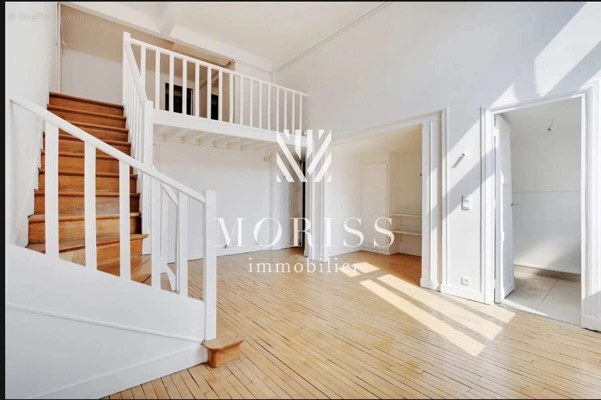 Appartement à PARIS-4E