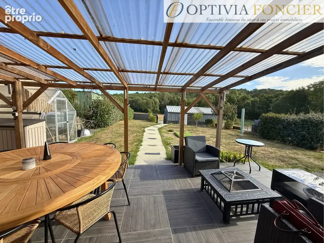 Maison T5 140 m2 - 790 m2 de terrain - photo 11