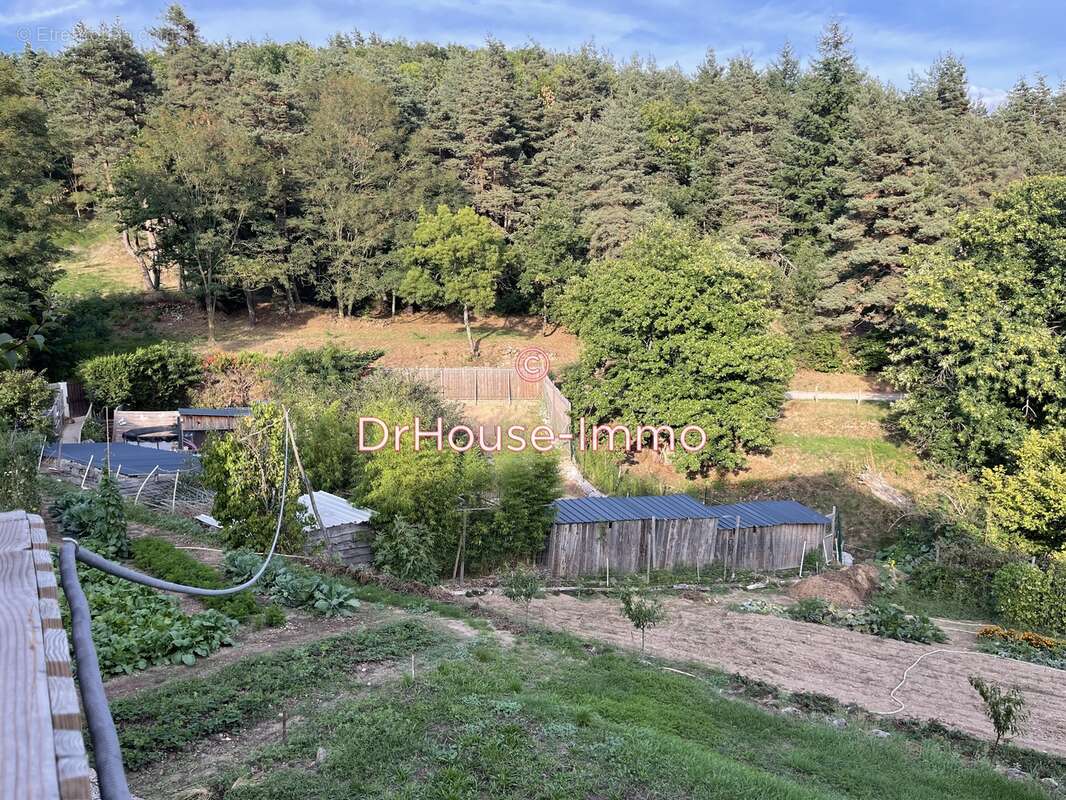 Maison à SAINT-APOLLINAIRE-DE-RIAS