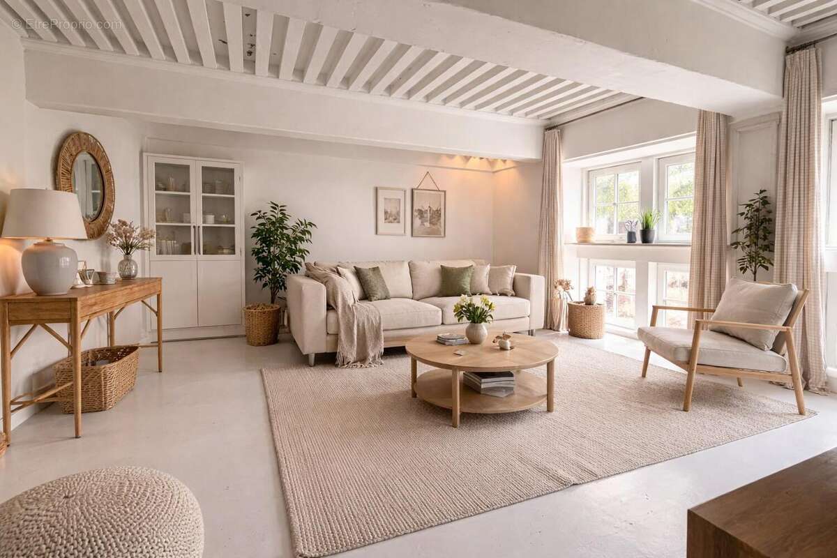   - Appartement à LYON-5E