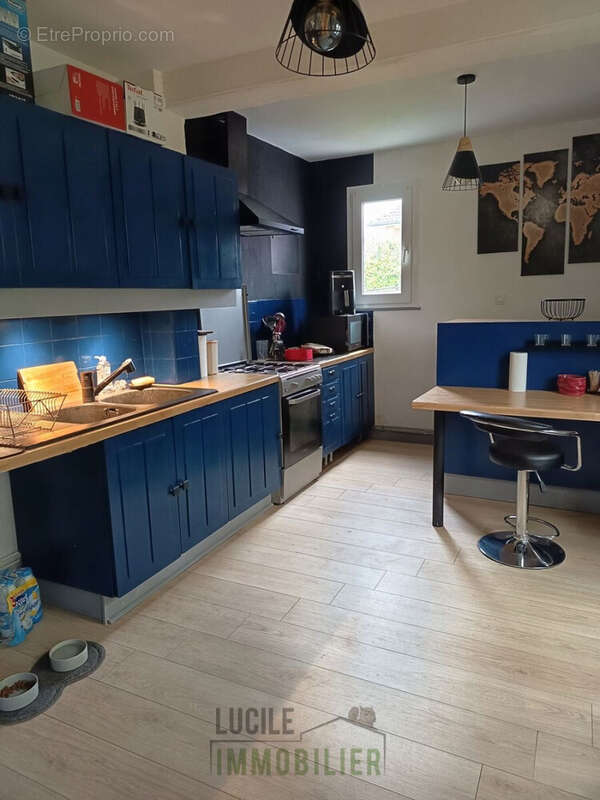 Maison de plain-pied de 90m² 6 - Maison à GRANDFRESNOY