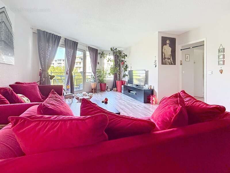 Appartement à ANNEMASSE