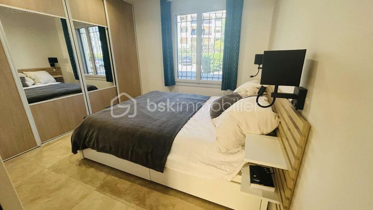 Appartement à SANARY-SUR-MER