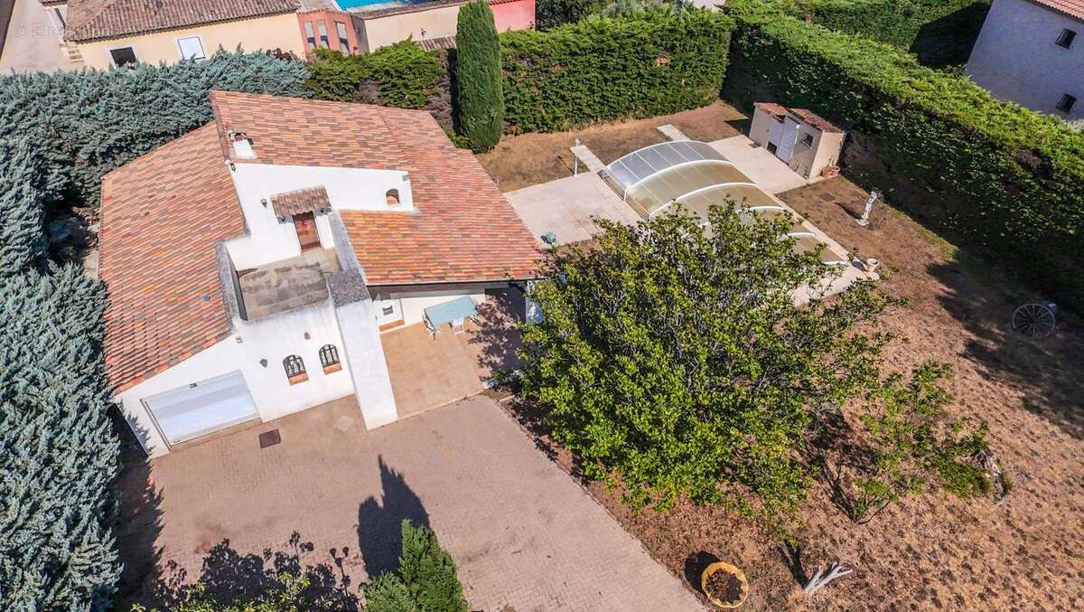 Maison 105 m² — Terrain constructible 2400 m² — Domazan, limite directe Rochefort du Gard - photo 5