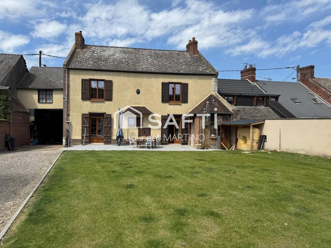 Photo 1 - Maison à MAIGNELAY-MONTIGNY