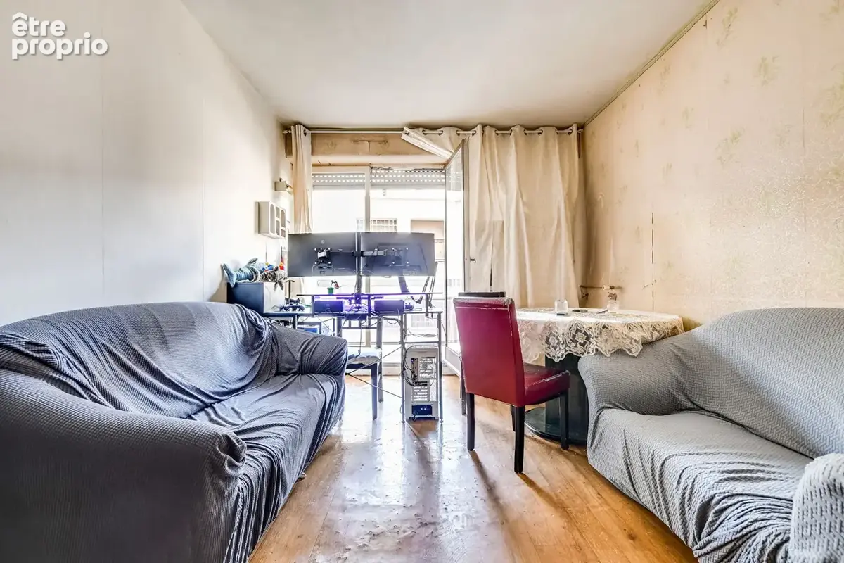 Appartement Paris 2 pièce(s) 41.5m2 - photo 2