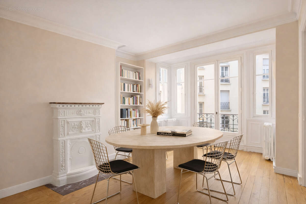 Appartement à PARIS-11E