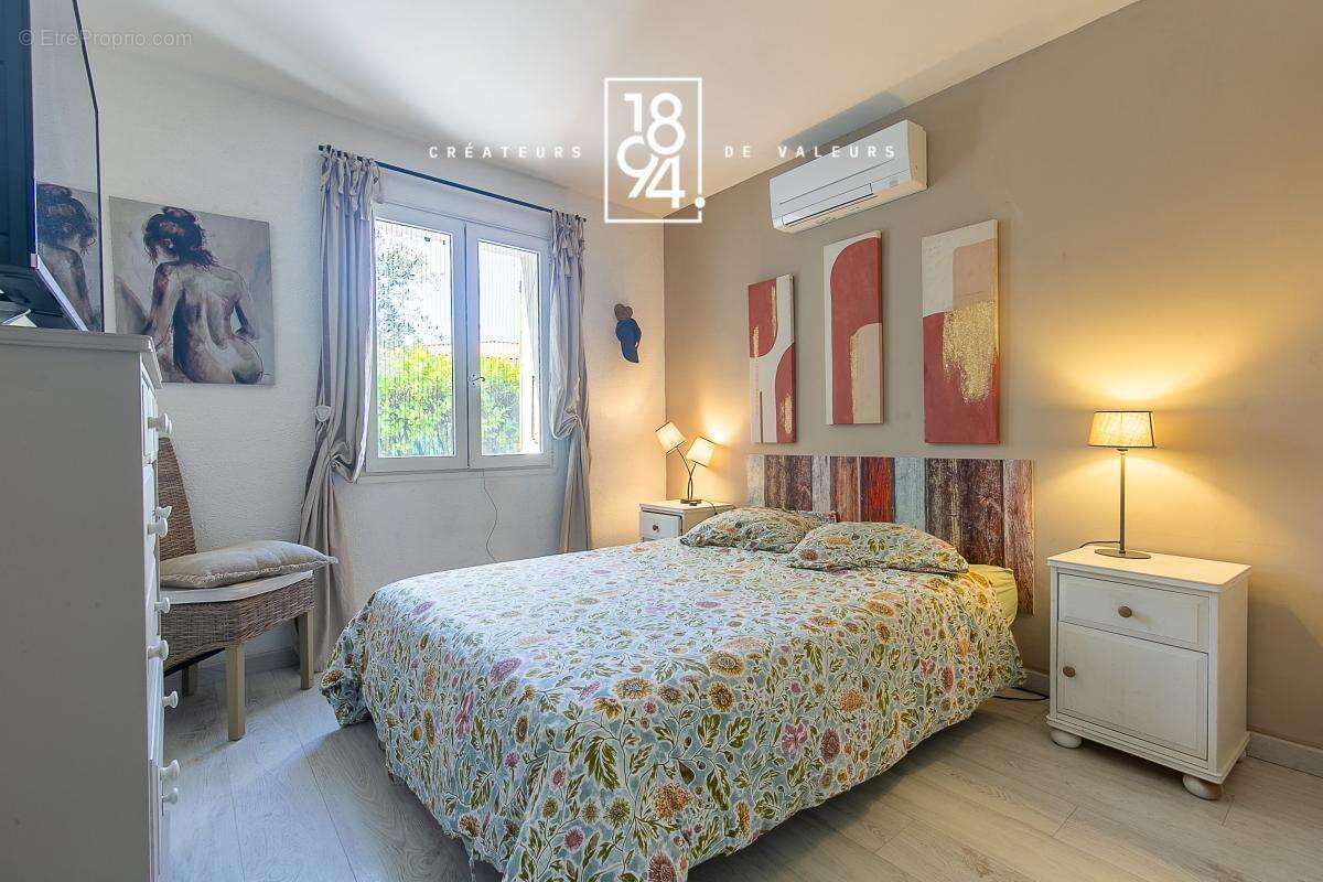 Maison à SAINT-ZACHARIE