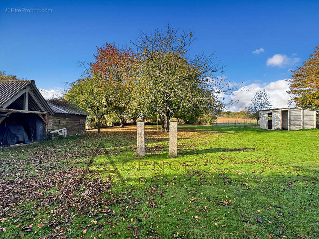Maison à LE GROS-THEIL