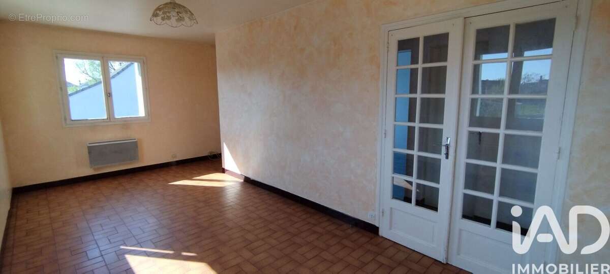 Photo 5 - Maison à SALBRIS