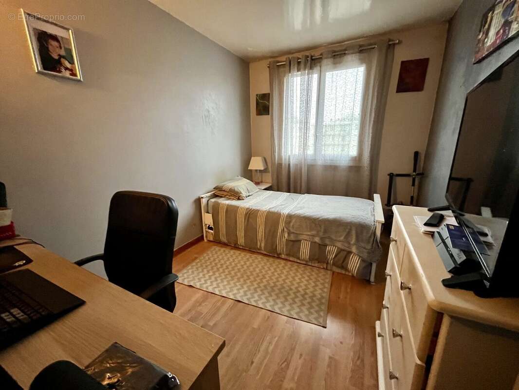 Appartement à BOIS-D'ARCY
