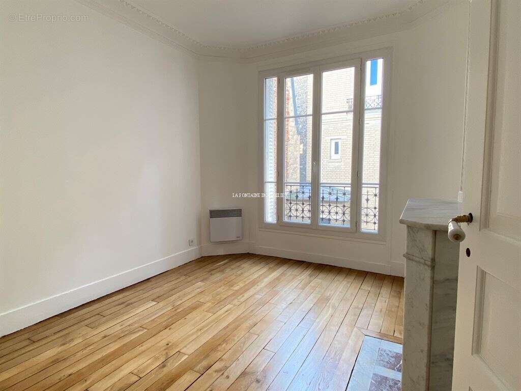 Appartement à PARIS-15E