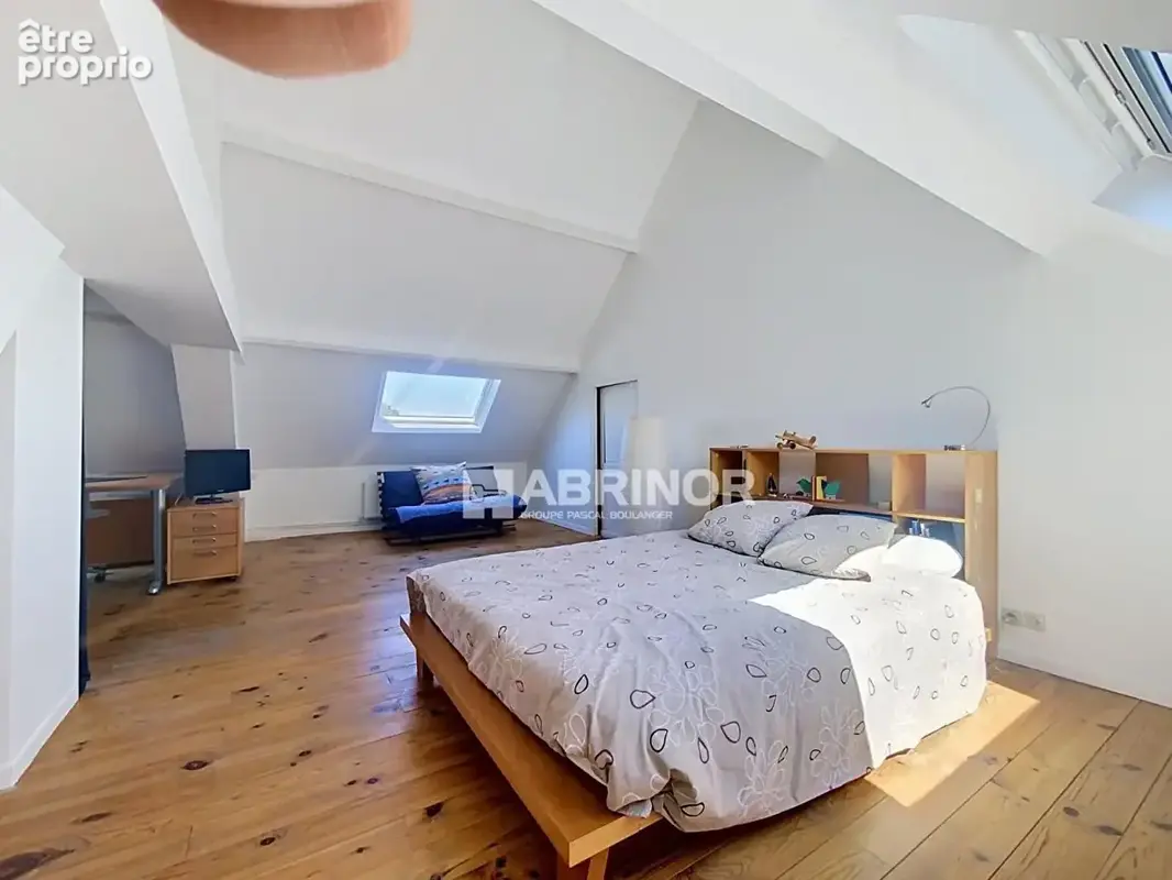 Maison de ville 260m² avec garage et grande terrasse - photo 12