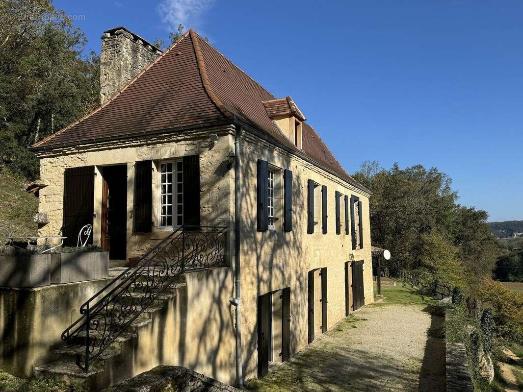 IMG9115 - Maison à CENAC-ET-SAINT-JULIEN