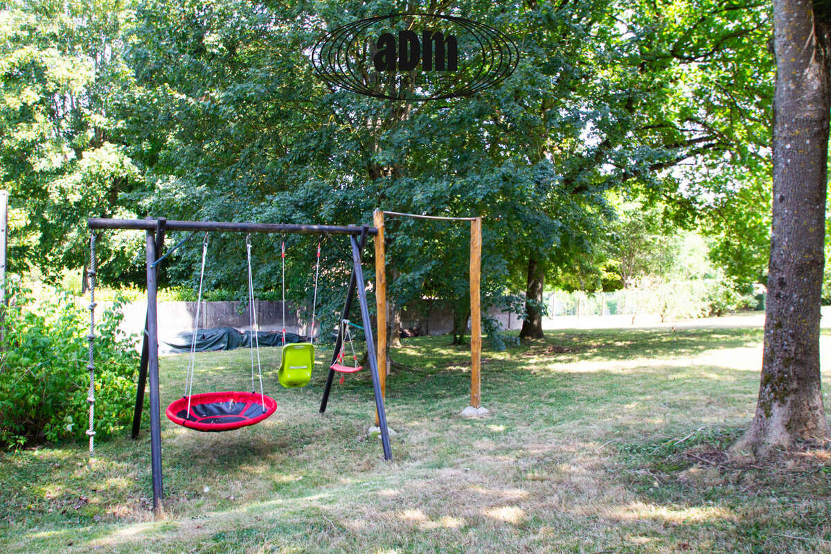 Pavillon de qualité de 180M2 au calme sur 2 500 m2 de terrain - photo 16