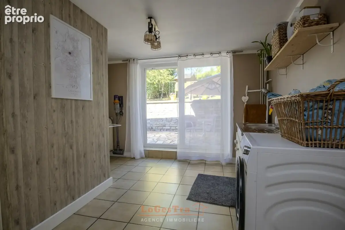 Maison avec dépendances / Remoncourt - photo 10