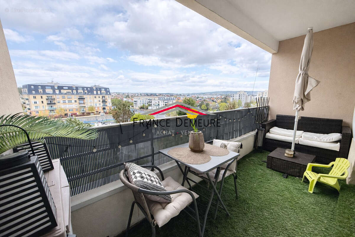 Appartement 70 m² à Franconville  - photo 2