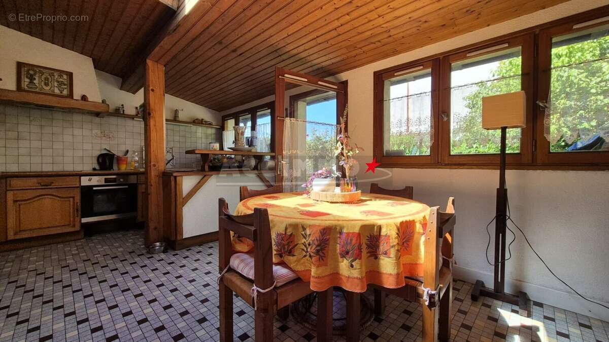 Lavaur - maison de ville avec jardin - photo 3