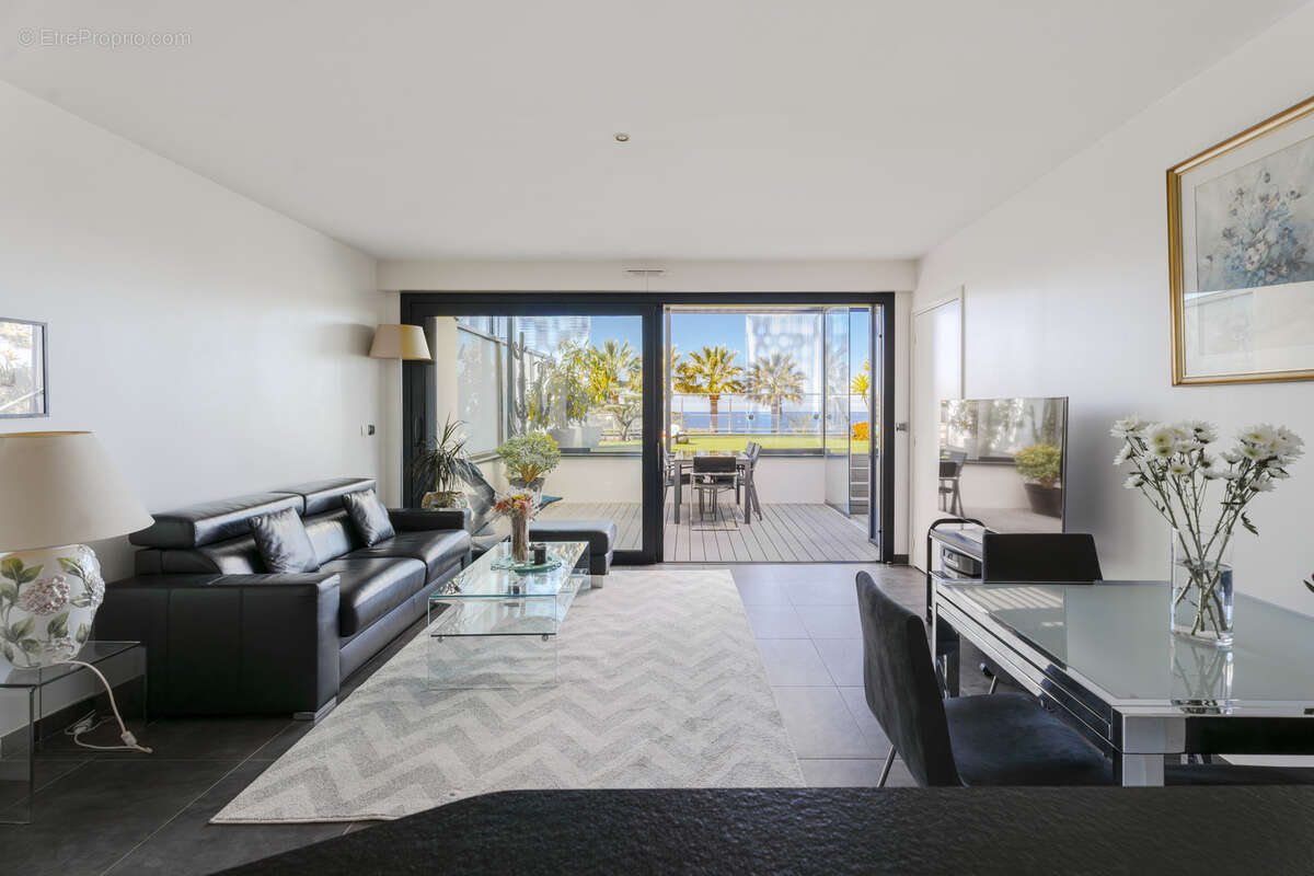 Appartement à SANARY-SUR-MER