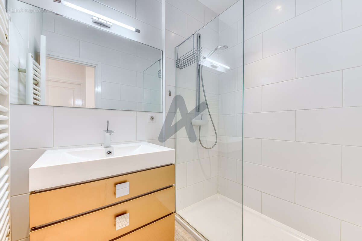 Appartement à LYON-6E