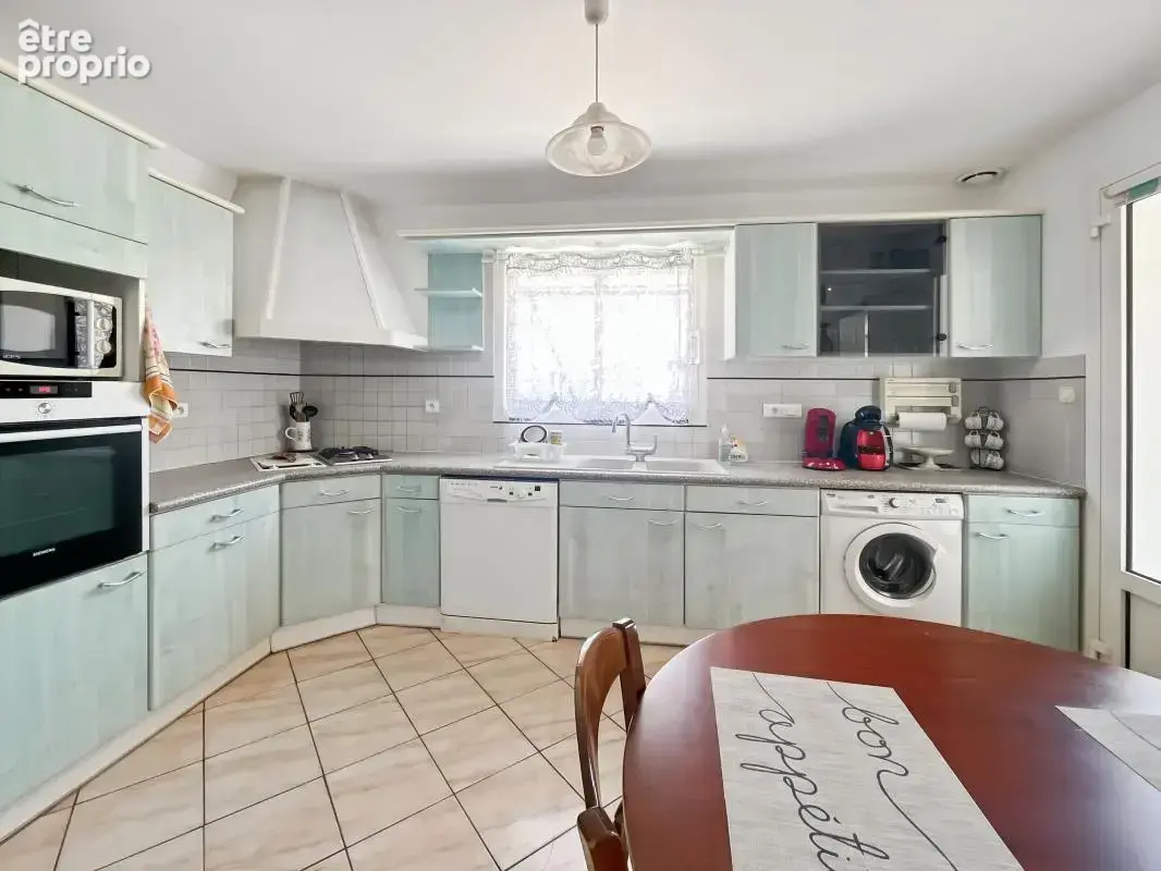 Sérignan – Villa familiale de 4 chambres - 2 garages - Exclusivité ORPI - photo 7