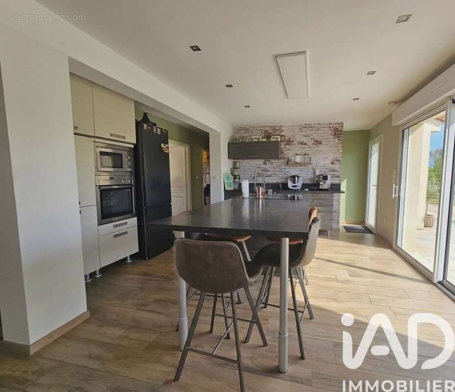 Photo 2 - Maison à SAINT-VENANT